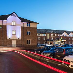 Holiday Inn Express London Gatwick Crawley, An Ihg Hotel